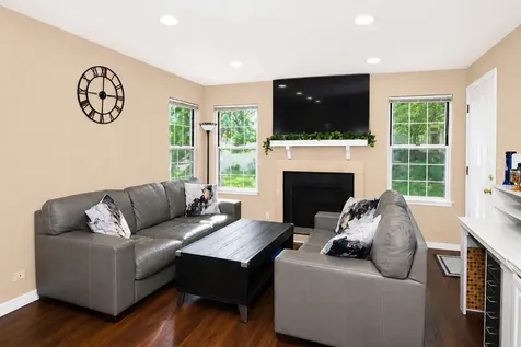 4440 Castlebar Lane Hanover Park IL 60133