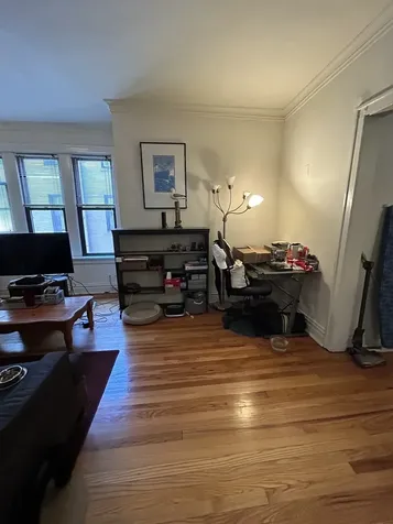 639 West Roscoe Street Chicago IL 60657