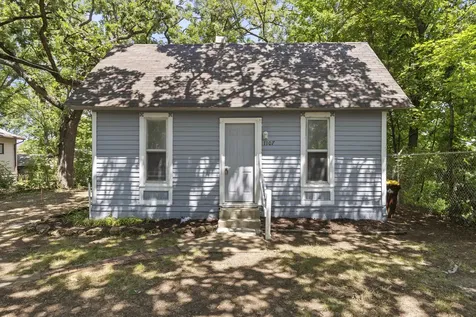 1107 Ashland Avenue Rockford IL 61101
