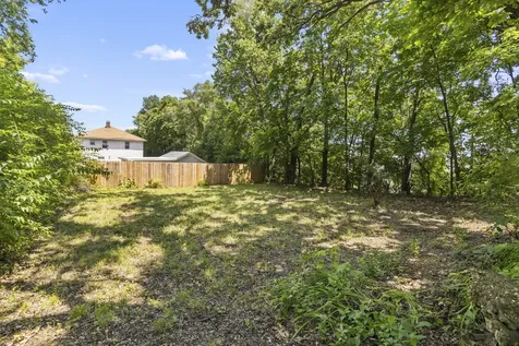 1107 Ashland Avenue Rockford IL 61101