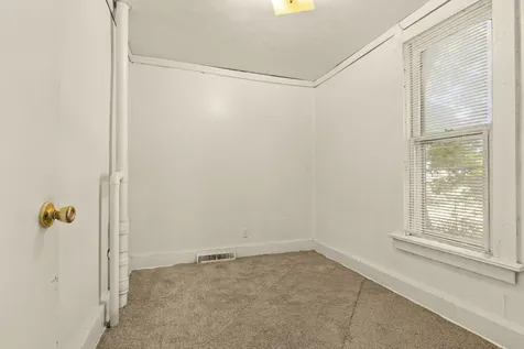 1107 Ashland Avenue Rockford IL 61101
