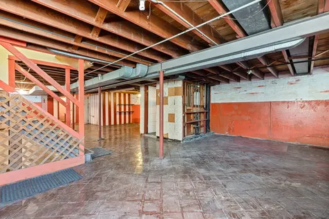 8733 South Ridgeland Avenue Chicago IL 60617