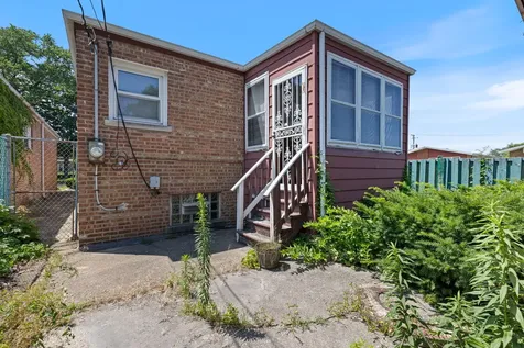 8733 South Ridgeland Avenue Chicago IL 60617