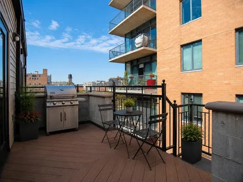 918 West Van Buren Street Chicago IL 60607