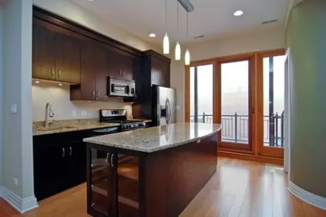 918 West Van Buren Street Chicago IL 60607