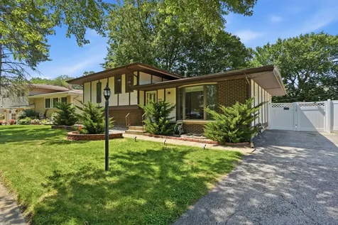 2816 188TH Street Lansing IL 60438