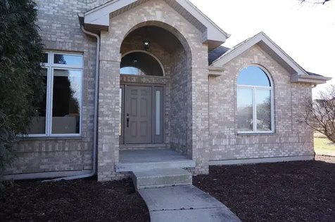 8566 Huckins Drive Frankfort IL 60423