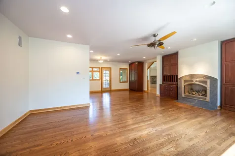 3404 Meadow Lane Glenview IL 60025