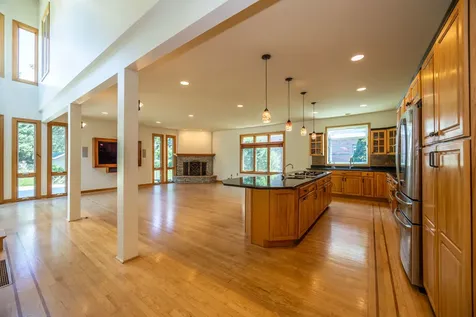 3404 Meadow Lane Glenview IL 60025