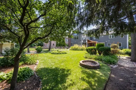 3404 Meadow Lane Glenview IL 60025