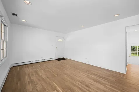 413 North Drury Lane Arlington Heights IL 60004