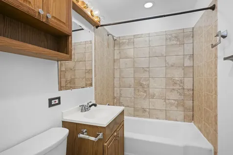 413 North Drury Lane Arlington Heights IL 60004