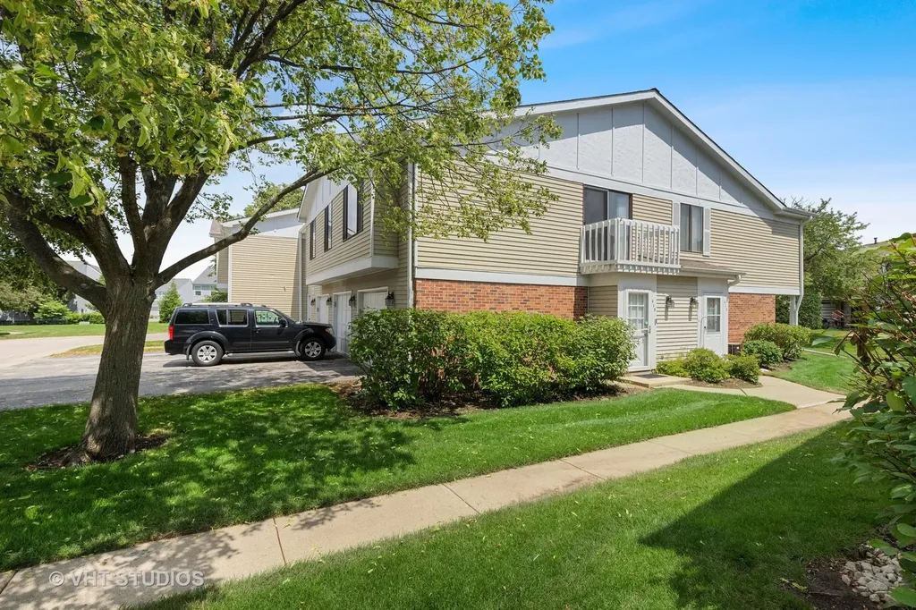 415 Tyler Court Vernon Hills IL 60061