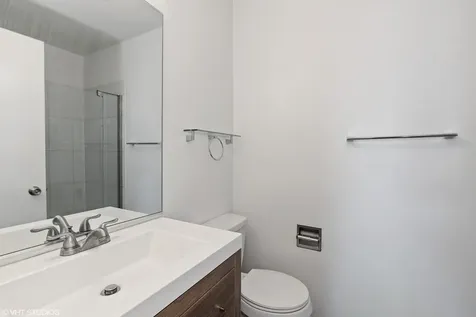 415 Tyler Court Vernon Hills IL 60061