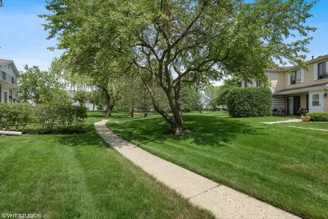 415 Tyler Court Vernon Hills IL 60061