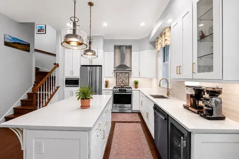 1815 South Prairie Parkway Chicago IL 60616