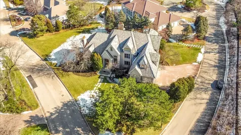 601 Ambriance Drive Burr Ridge IL 60527