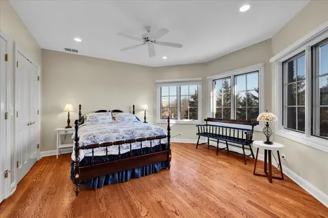 601 Ambriance Drive Burr Ridge IL 60527