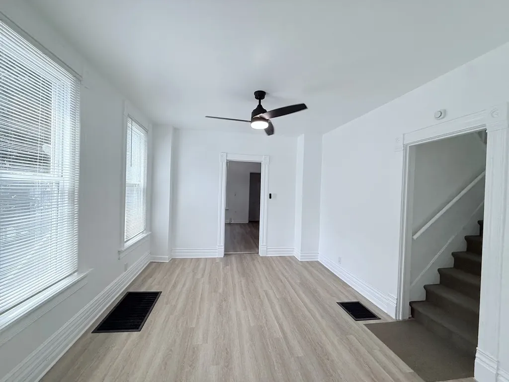 706 West 81st Street Chicago IL 60620