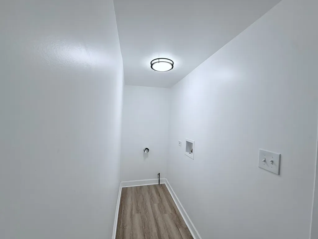706 West 81st Street Chicago IL 60620