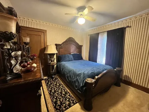 2404 28TH Street Moline IL 61265