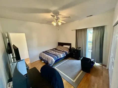 3033 North Racine Avenue Chicago IL 60657
