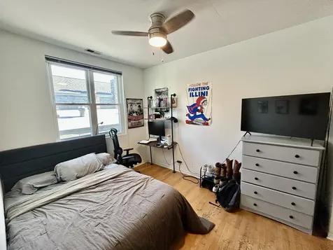 3033 North Racine Avenue Chicago IL 60657