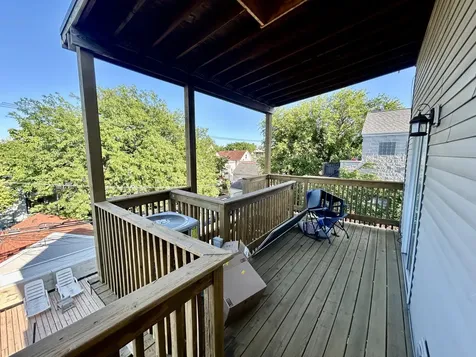 3033 North Racine Avenue Chicago IL 60657