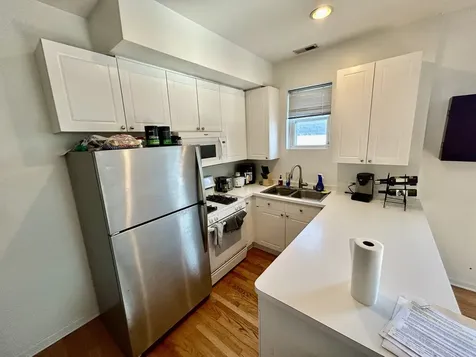 3033 North Racine Avenue Chicago IL 60657