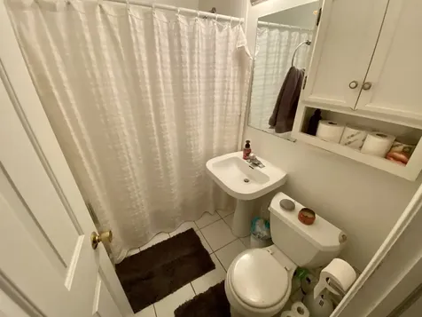 3033 North Racine Avenue Chicago IL 60657