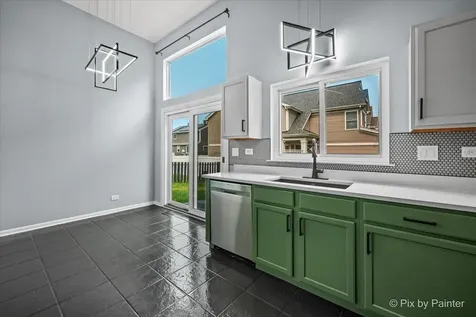 1601 Newgate Court Gurnee IL 60031