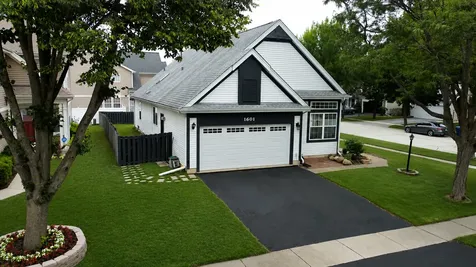 1601 Newgate Court Gurnee IL 60031