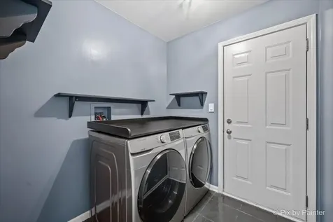 1601 Newgate Court Gurnee IL 60031