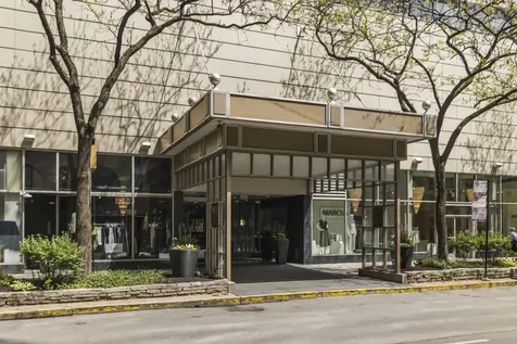 110 East Delaware Place Chicago IL 60611