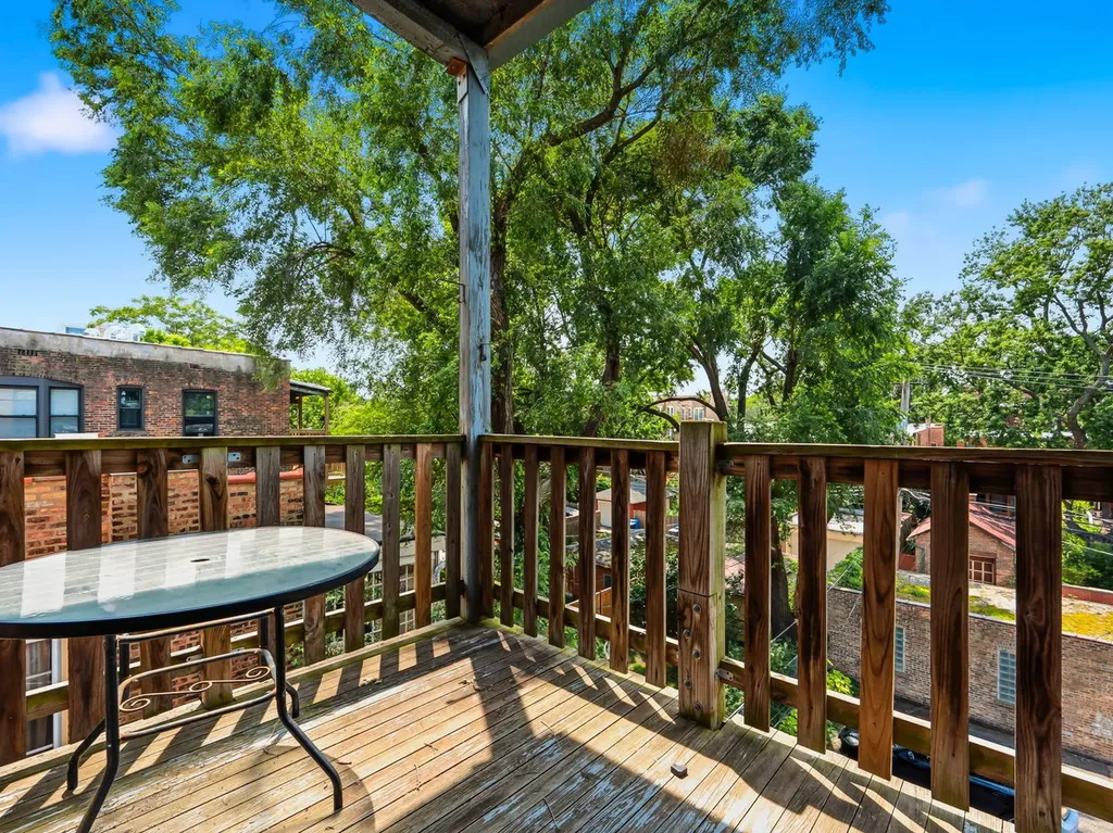 5412 South University Avenue Chicago IL 60615