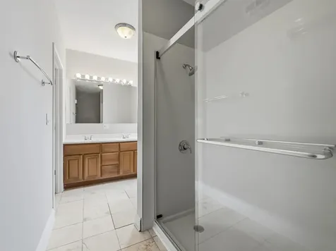 5412 South University Avenue Chicago IL 60615