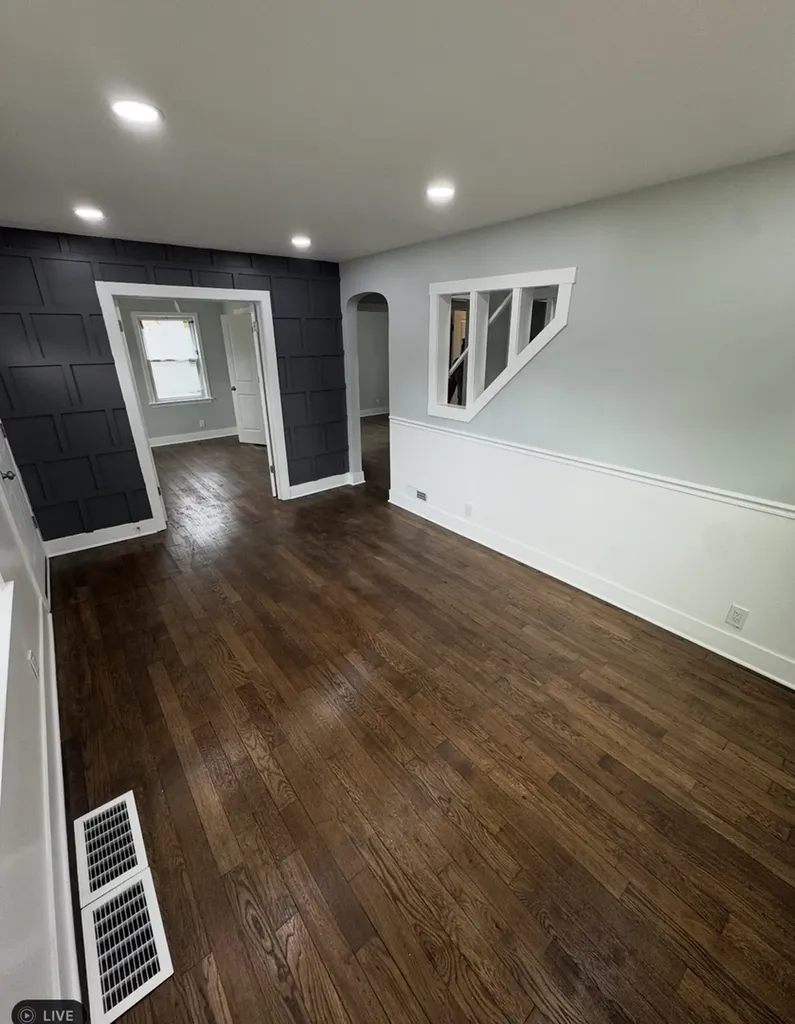 9344 South Michigan Avenue Chicago IL 60619