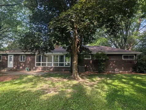 71 North Ela Road Inverness IL 60067