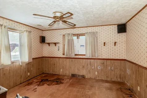 1109 North Mill Street Pontiac IL 61764