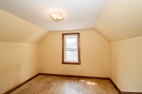 1109 North Mill Street Pontiac IL 61764