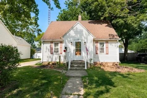 1109 North Mill Street Pontiac IL 61764