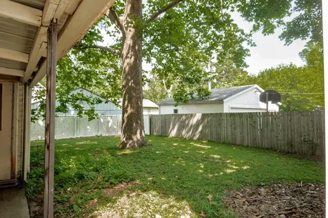1109 North Mill Street Pontiac IL 61764