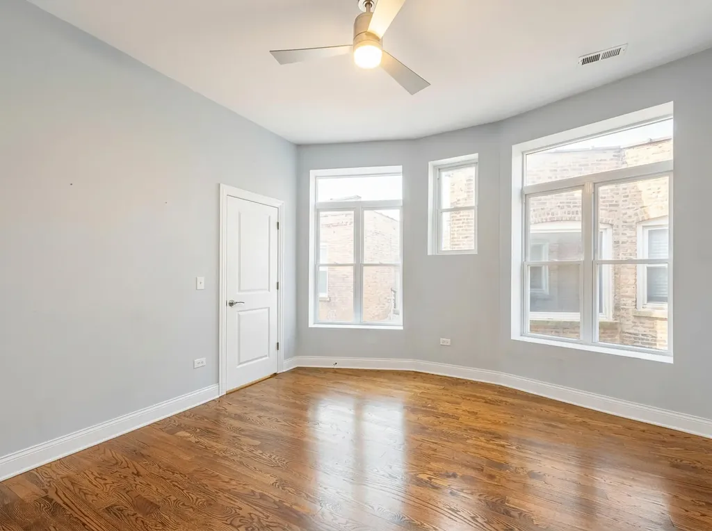 4518 South King Drive Chicago IL 60653