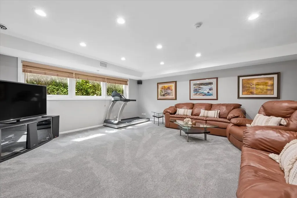 3131 Central Avenue Wilmette IL 60091