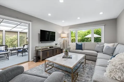 3131 Central Avenue Wilmette IL 60091