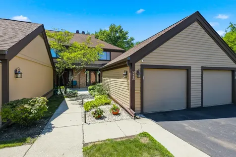 1542 Anderson Lane Buffalo Grove IL 60089