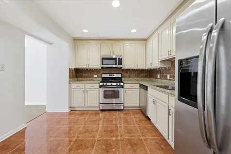 1542 Anderson Lane Buffalo Grove IL 60089