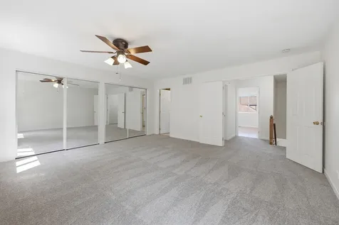 1542 Anderson Lane Buffalo Grove IL 60089