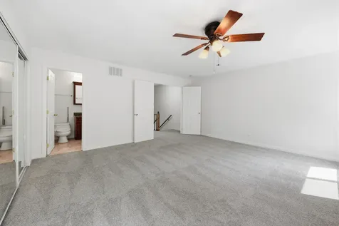 1542 Anderson Lane Buffalo Grove IL 60089