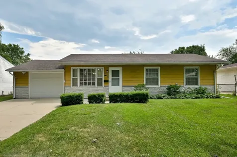 1675 Evergreen Avenue Hanover Park IL 60133